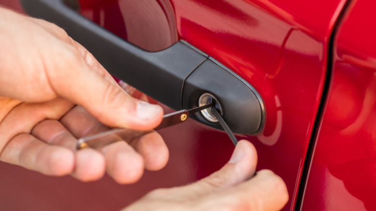 Service for Car Locksmiths in Lakewood, CA