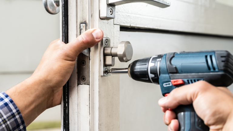 Trusted Commercial Locksmith Mastery in Lakewood, CA